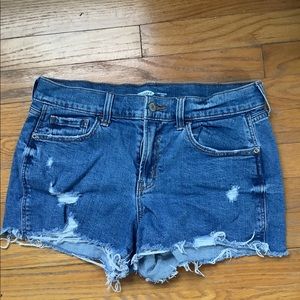Old Navy Mid Rise Boyfriend Jean Shorts